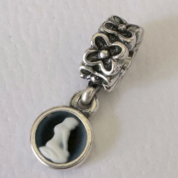 Pandora Jewelry - Genuine Pandora Charm Bead Cameo Virgo - 790500CAM09 925 ALE